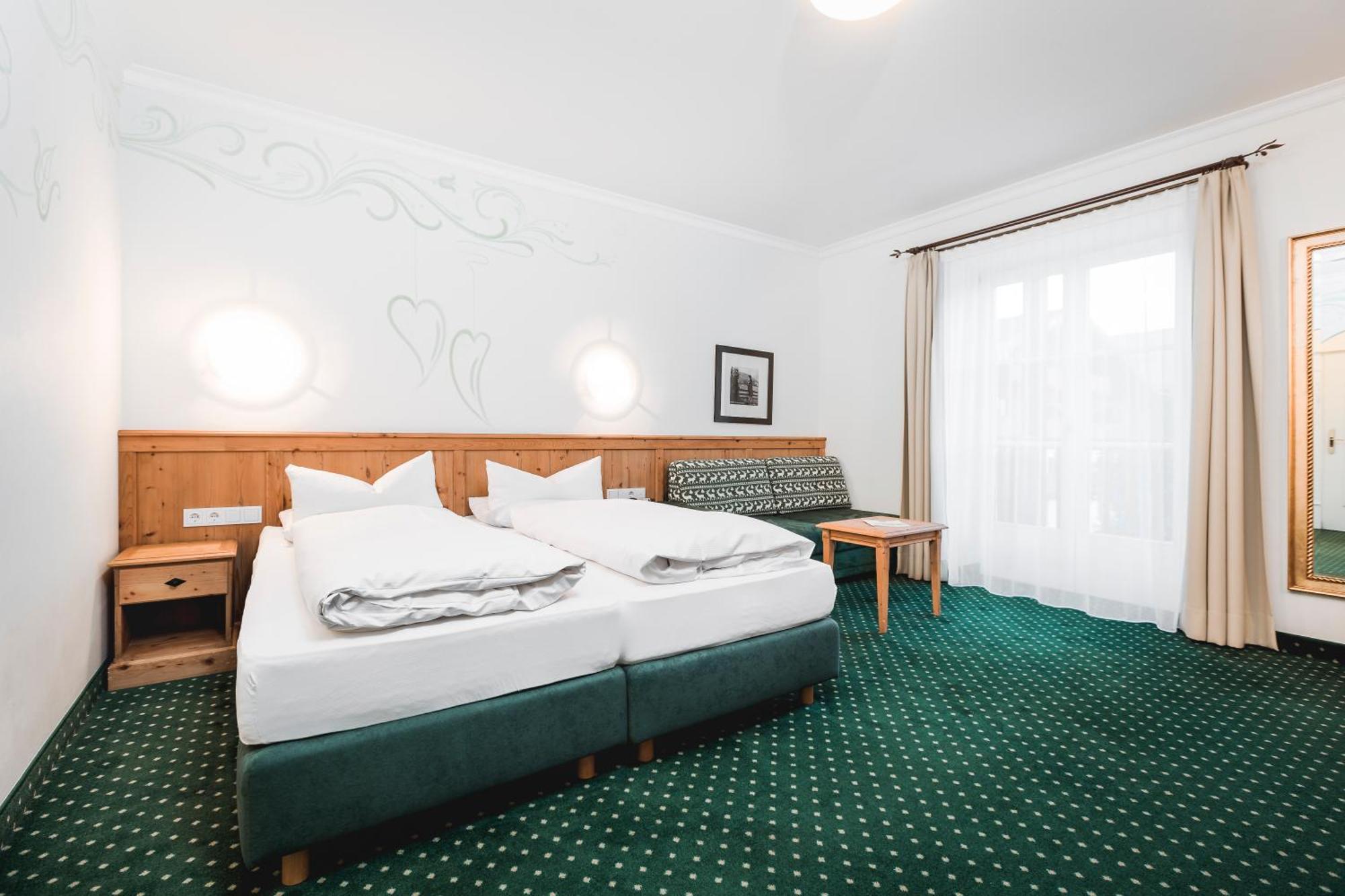 Post Seefeld - Wellnesshotel Tirol Seefeld in Tirol Exteriör bild
